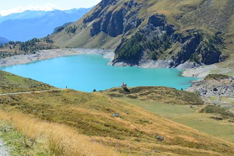 Lago di Cignana